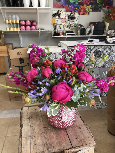 Florist «artistic blooms», reviews and photos, 7863 Callaghan Rd, San Antonio, TX 78229, USA