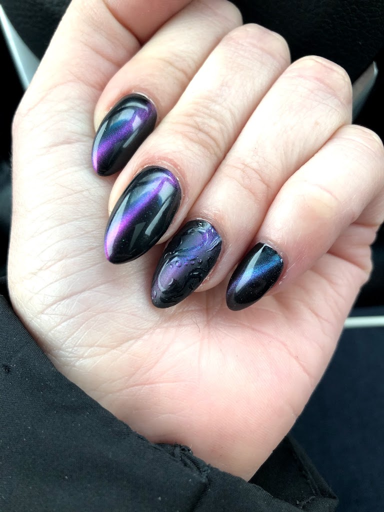 E Nail & Spa 07727
