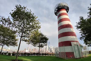 Lefrak Point Lighthouse image