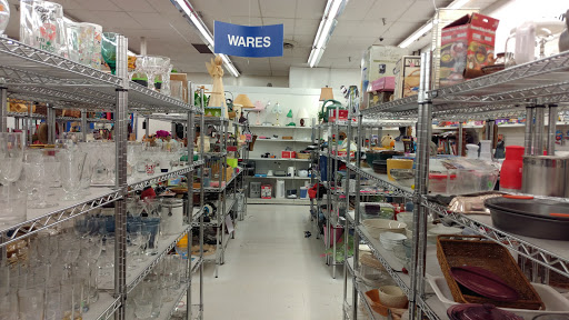 Thrift Store «Goodwill», reviews and photos, 3718 Lincoln Way, Ames, IA 50014, USA