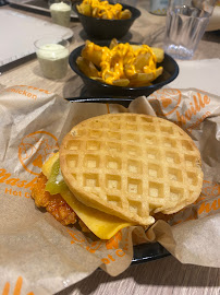 Gaufre du Restauration rapide Nashville Hot Chicken à Saint-Étienne - n°3