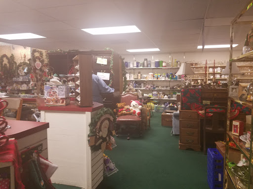 Thrift Store «Life Center Thriftshop», reviews and photos, 6331 6th Ave, Tacoma, WA 98406, USA