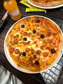 Plats et boissons du Pizzeria Dream's Pizza Joigny - n°2