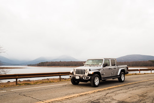 Car Dealer «L. T. Begnal Motor Co, Inc.», reviews and photos, 515 Albany Ave, Kingston, NY 12401, USA