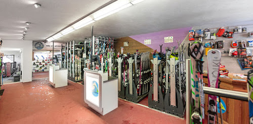 Magasin d'articles de sports SPORT 2000 ROLLAND SPORT - Location ski Pralognan la Vanoise Pralognan-la-Vanoise