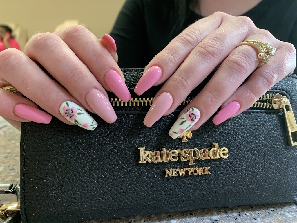 T Nails 23824