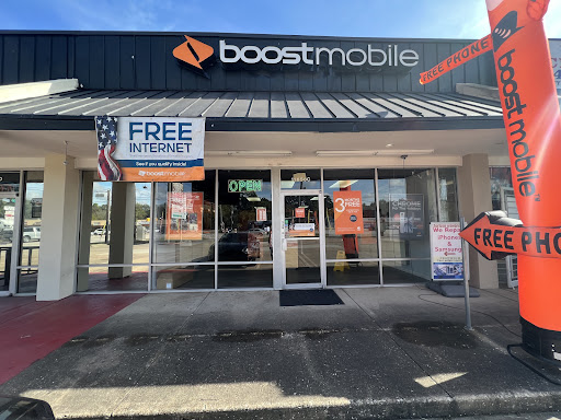 Telecommunications Service Provider «Boost Mobile Store», reviews and photos, 11650 Jones Rd c, Houston, TX 77070, USA