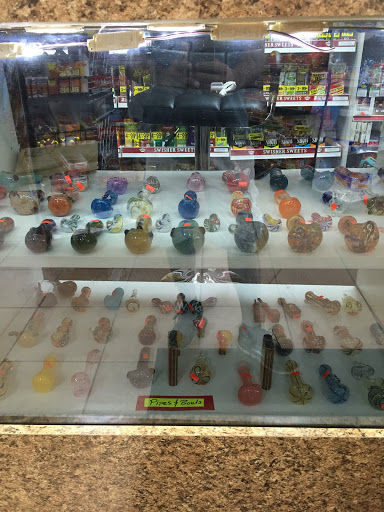 Tobacco Shop «Brice Park Smoke Shop & Carryout», reviews and photos, 6351 Tussing Rd, Reynoldsburg, OH 43068, USA