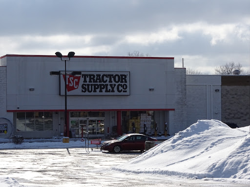 Home Improvement Store «Tractor Supply Co.», reviews and photos, 790 Horatio St, Utica, NY 13502, USA