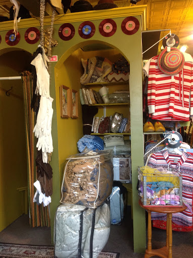 Consignment Shop «Cluttered Closet», reviews and photos, 742 S Beech St, Syracuse, NY 13210, USA