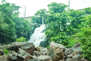 Bhadbhada Ghat Waterfall image