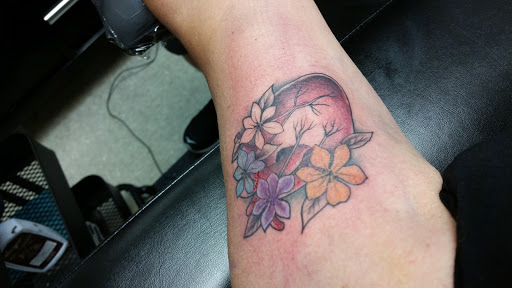 Tattoo Shop «Stone the Crow Tattoo», reviews and photos, 1332 E Gude Dr, Rockville, MD 20850, USA