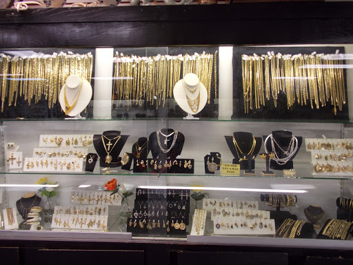 Pawn Shop «5 Minute Pawn Shop», reviews and photos, 21923 Sherman Way, Canoga Park, CA 91303, USA