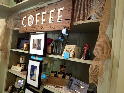 Used Furniture Store «Waterside Furnishings», reviews and photos, 357 Scotland St, Dunedin, FL 34698, USA