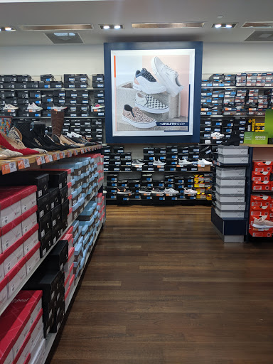 Shoe Store «Rack Room Shoes», reviews and photos, 245 King St, Charleston, SC 29401, USA