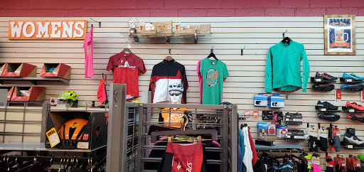 Bicycle Repair Shop «Cycletherapy Bicycles», reviews and photos, 3545 Elizabeth Lake Rd, Waterford Twp, MI 48328, USA