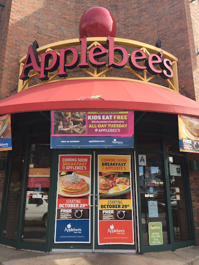 Applebee,s Grill + Bar - 38-01 35th Ave, Queens, NY 11101