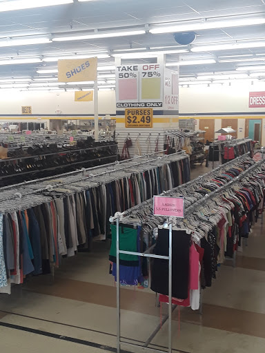 Thrift Store «Bargain Hunters Thrift Store», reviews and photos, 7020 Albemarle Rd, Charlotte, NC 28227, USA