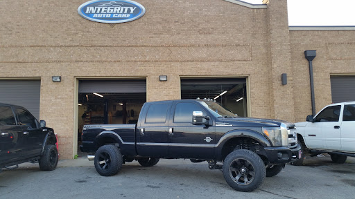 Auto Repair Shop «Integrity Auto Care», reviews and photos, 901 S Riverside Dr a, Clarksville, TN 37040, USA