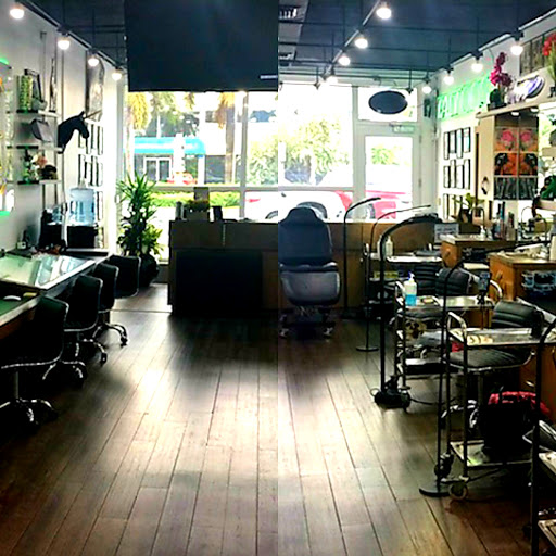 Tattoo Shop «Ink Addiction», reviews and photos, 2028 E Oakland Park Blvd, Fort Lauderdale, FL 33306, USA