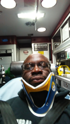 Shopping Mall «Lynn Plaza Shopping Center», reviews and photos, 520-600 W Dundee Rd, Wheeling, IL 60090, USA