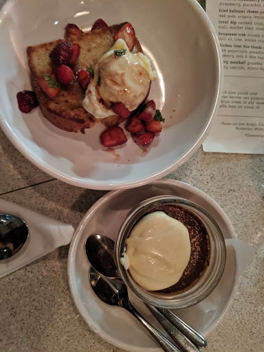 Bar «Esters Wine Shop & Bar», reviews and photos, 1314 7th St, Santa Monica, CA 90405, USA