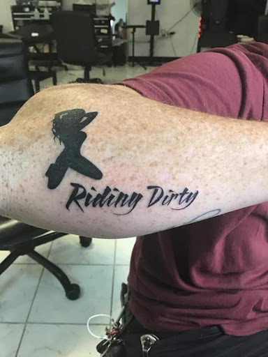 Tattoo Shop «BODY ARMOR TATTOO AND PIERCING», reviews and photos, 20709 US-27, Lake Wales, FL 33853, USA