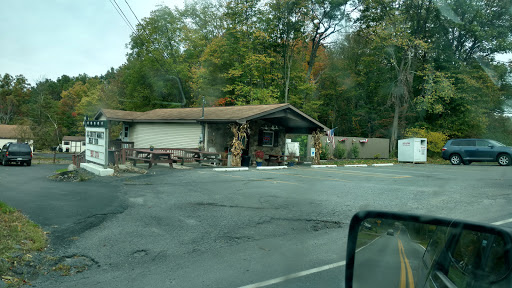 Market «D & S Market», reviews and photos, 387 Bossardsville Rd, Stroudsburg, PA 18360, USA