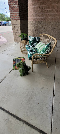 Pet Supply Store «Petco Animal Supplies», reviews and photos, 2041 U.S. 287 Frontage Rd #601, Mansfield, TX 76063, USA