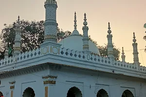 Diwanshah Dargah image
