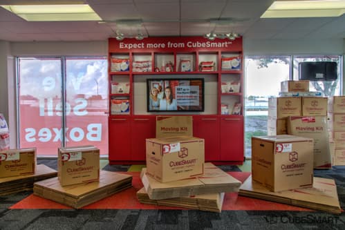 Self-Storage Facility «CubeSmart Self Storage», reviews and photos, 13290 W State Rd 84, Davie, FL 33325, USA