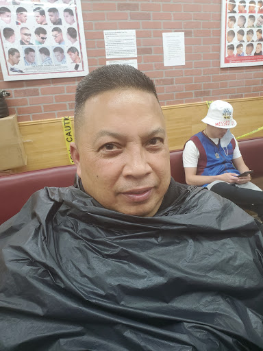Barber Shop «Dominican Barber Shop», reviews and photos, 2120 Caton Ave, Brooklyn, NY 11226, USA