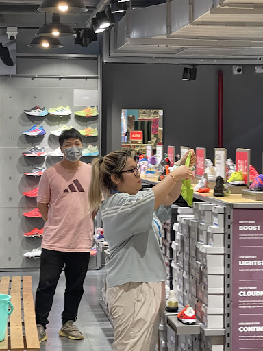 7 cửa hàng đại lý adidas hàng đầu tại Huyện Đạ Huoai Lâm Đồng 2022