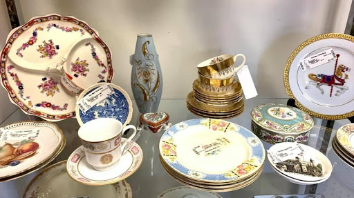 Thrift Store «Fort Myer Thrift Shop», reviews and photos, 224 Forrest Cir, Fort Myer, VA 22211, USA