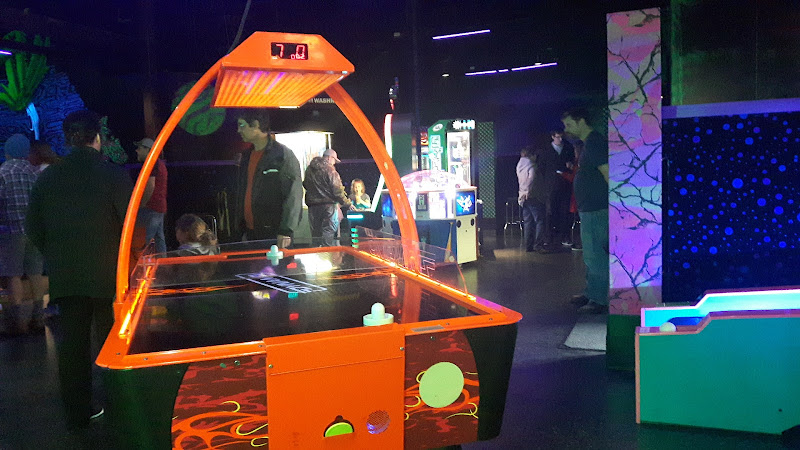 Halifax Putting Edge