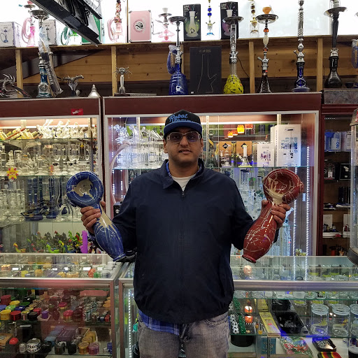 Tobacco Shop «Burien Smoke Shop», reviews and photos, 12822 Ambaum Blvd SW, Burien, WA 98146, USA