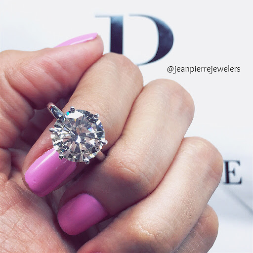 Jewelry Store «Jean Pierre Jewelers», reviews and photos, 21400 Ventura Blvd, Woodland Hills, CA 91364, USA