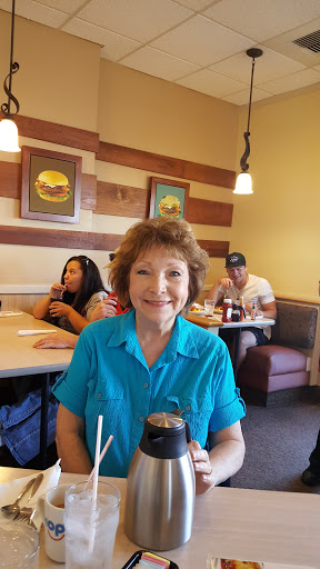 Shopping Mall «Town & Country Shopping Center», reviews and photos, 2615 N Kansas Expy, Springfield, MO 65803, USA