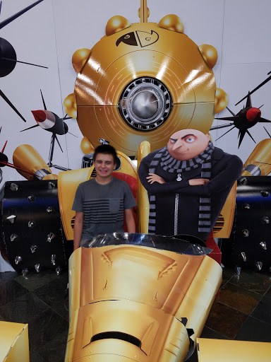 Movie Theater «Regal Cinemas Alamo Quarry 16», reviews and photos, 255 E Basse Rd, San Antonio, TX 78209, USA