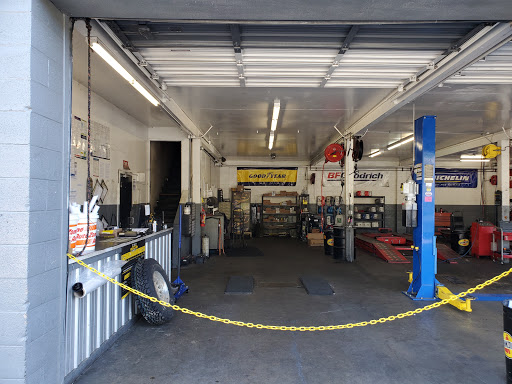 Tire Shop «Los Gatos Tire & Auto Repair Inc.», reviews and photos, 577 University Ave, Los Gatos, CA 95032, USA