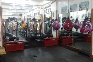 Punch Fitness Bissau image