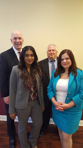 Employment Attorney «Devero Taus LLC», reviews and photos