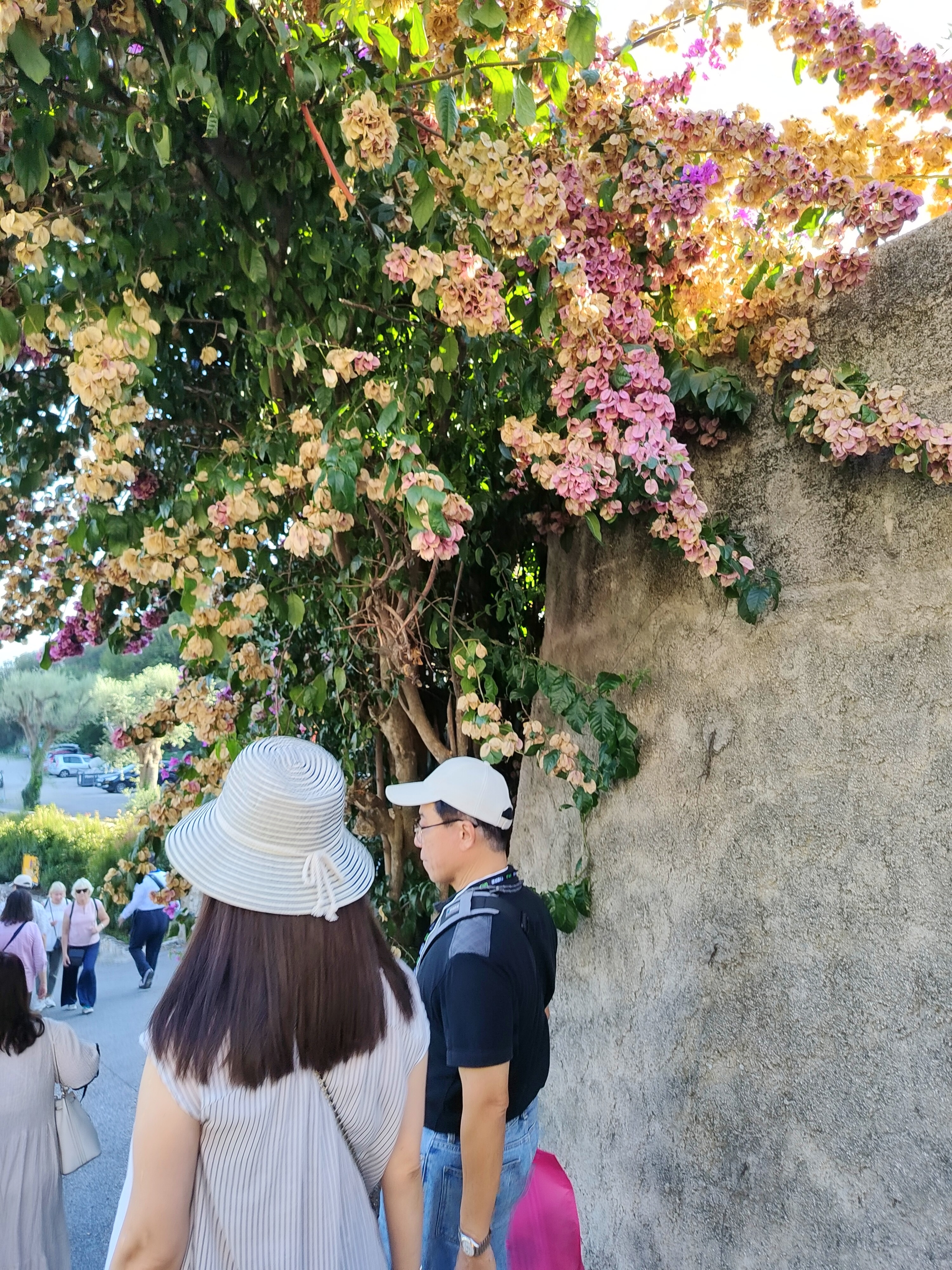 Photo n° 9 de l'avis de STONE. fait le 03/11/2023 à 04:38