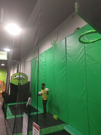Amusement Center «Launch Trampoline Park», reviews and photos, 105 Pace Blvd, Warwick, RI 02888, USA