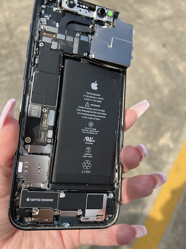 Mobile Phone Repair Shop «CPR Cell Phone Repair Houston - Galleria», reviews and photos, 5727 Westheimer Rd Suite I, Houston, TX 77057, USA