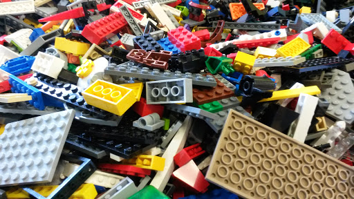 Toy Store «Bricks & Minifigs San Antonio», reviews and photos, 12415 Bandera Rd #212, Helotes, TX 78023, USA