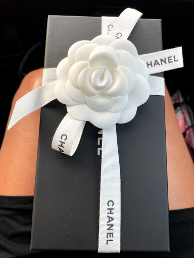 Clothing Store «Chanel», reviews and photos, 4200 Conroy Rd, Orlando, FL 32839, USA