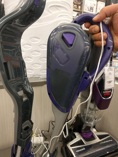 Pet Supply Store «PetSmart», reviews and photos, 4300 E Alameda Ave, Glendale, CO 80246, USA