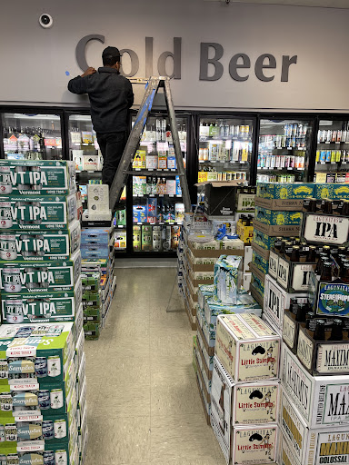 Wine Store «Blanchard Liquor - Jamaica Plain», reviews and photos, 741 Centre St, Jamaica Plain, MA 02130, USA