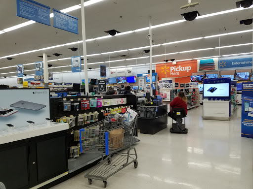 Department Store «Walmart Supercenter», reviews and photos, 5101 SE 14th St, Des Moines, IA 50320, USA